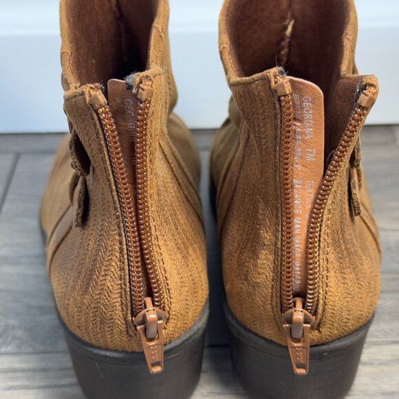 BareTraps Brown Size 7 Booties - Picture 4 of 6